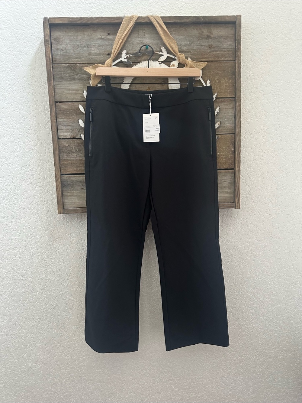 Lafayette 148 Manhattan Slim Black Cropped Dress Pants size 12 NWT‎